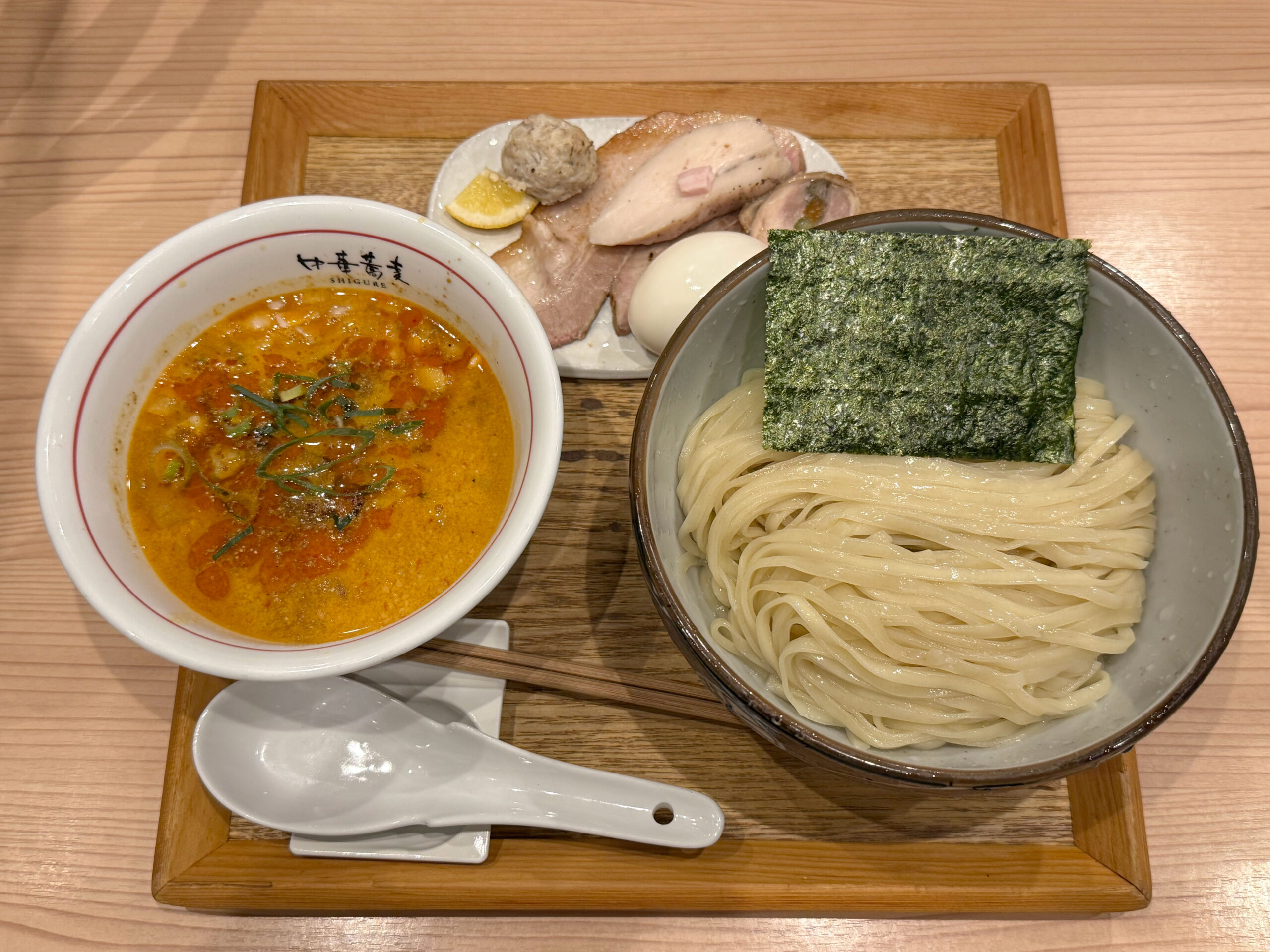 濃厚坦々つけ蕎麦(辛さ普通)、特製トッピング