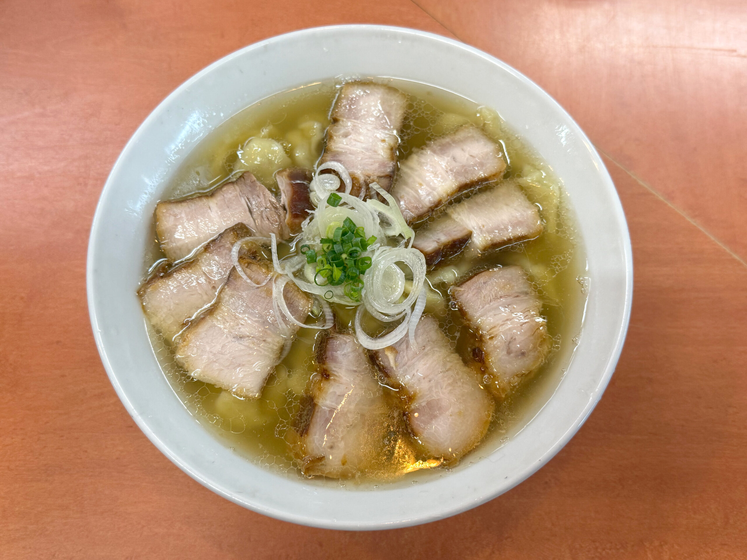 チャーシュウメン、麺大盛