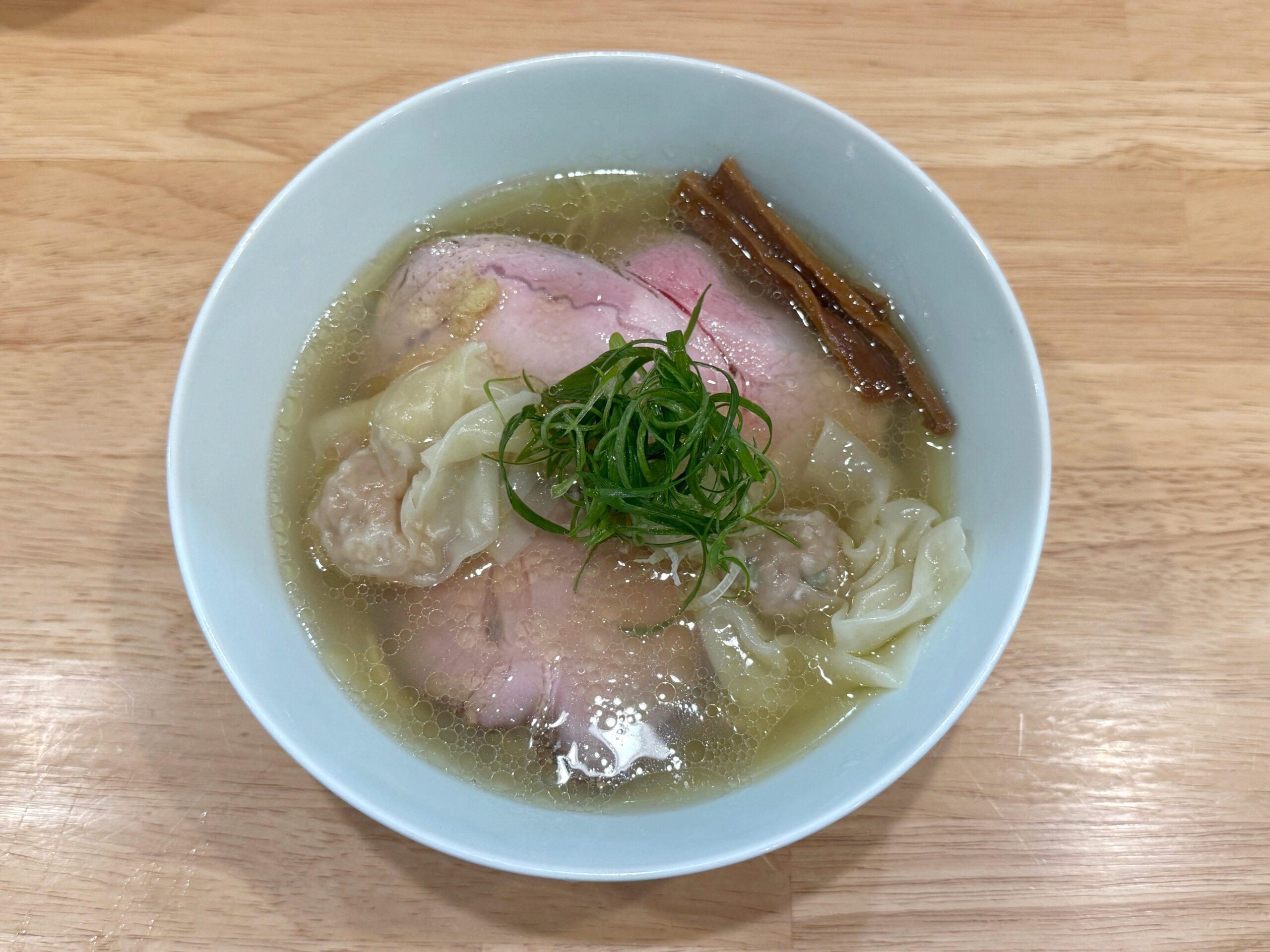 MIXワンタン 塩 (細麺)