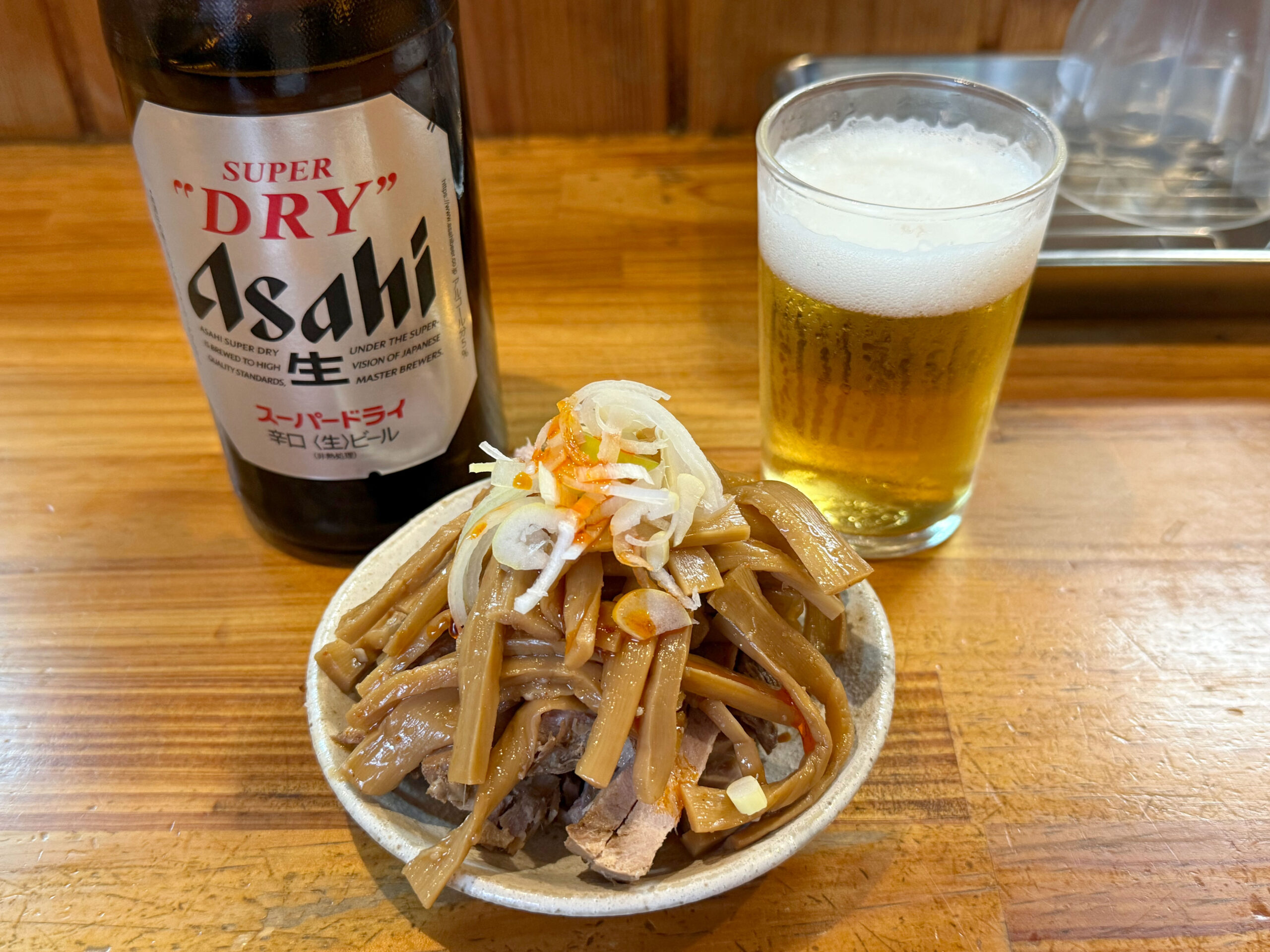 ビール中瓶(おつまみ付き)
