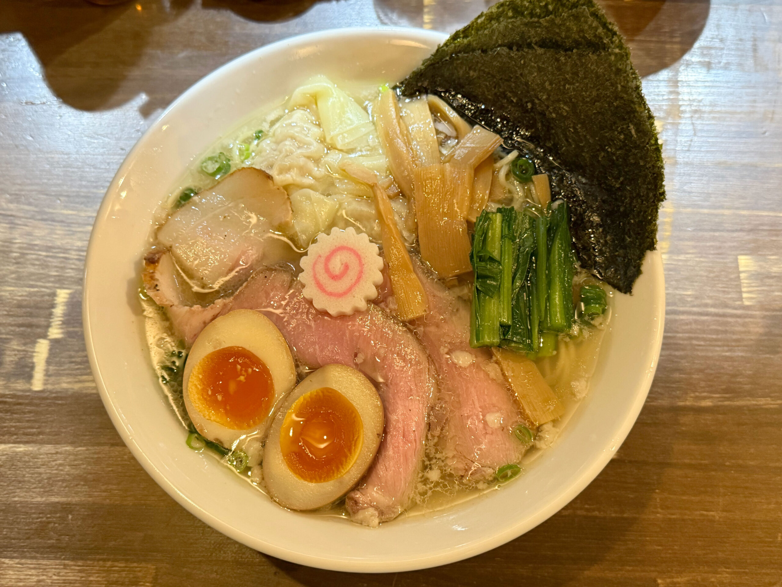 特製ラーメン(中盛り)