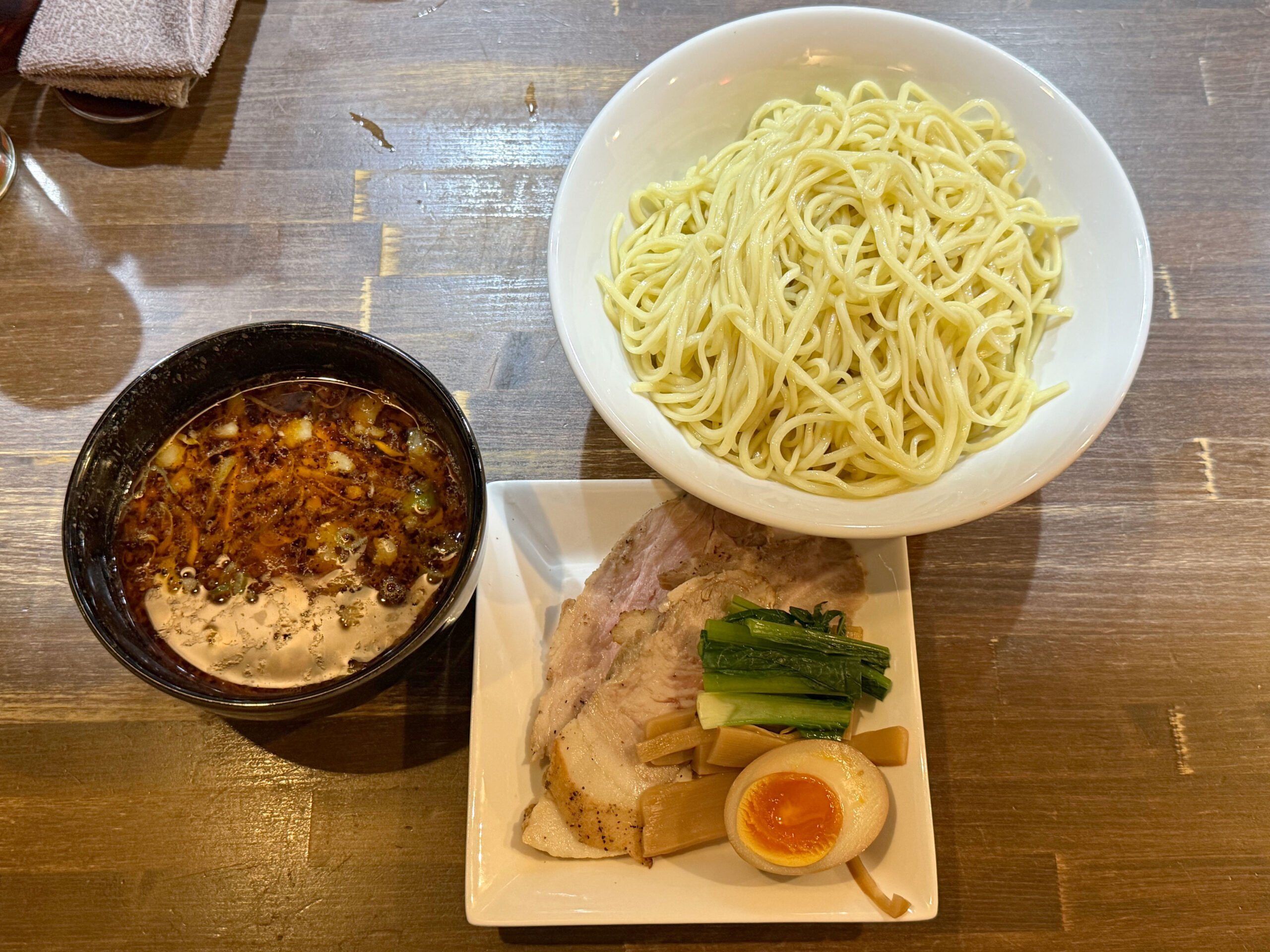 【曜日限定】味噌辛つけ麺(中盛り)