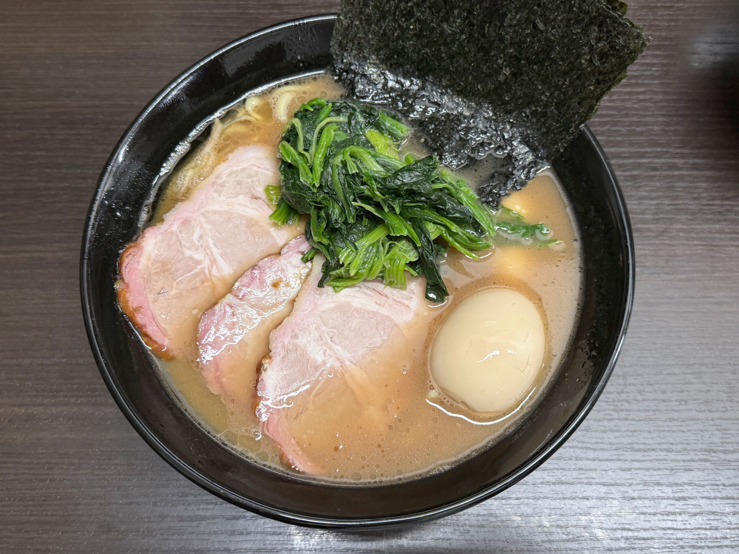 勝鬨ラーメン 中