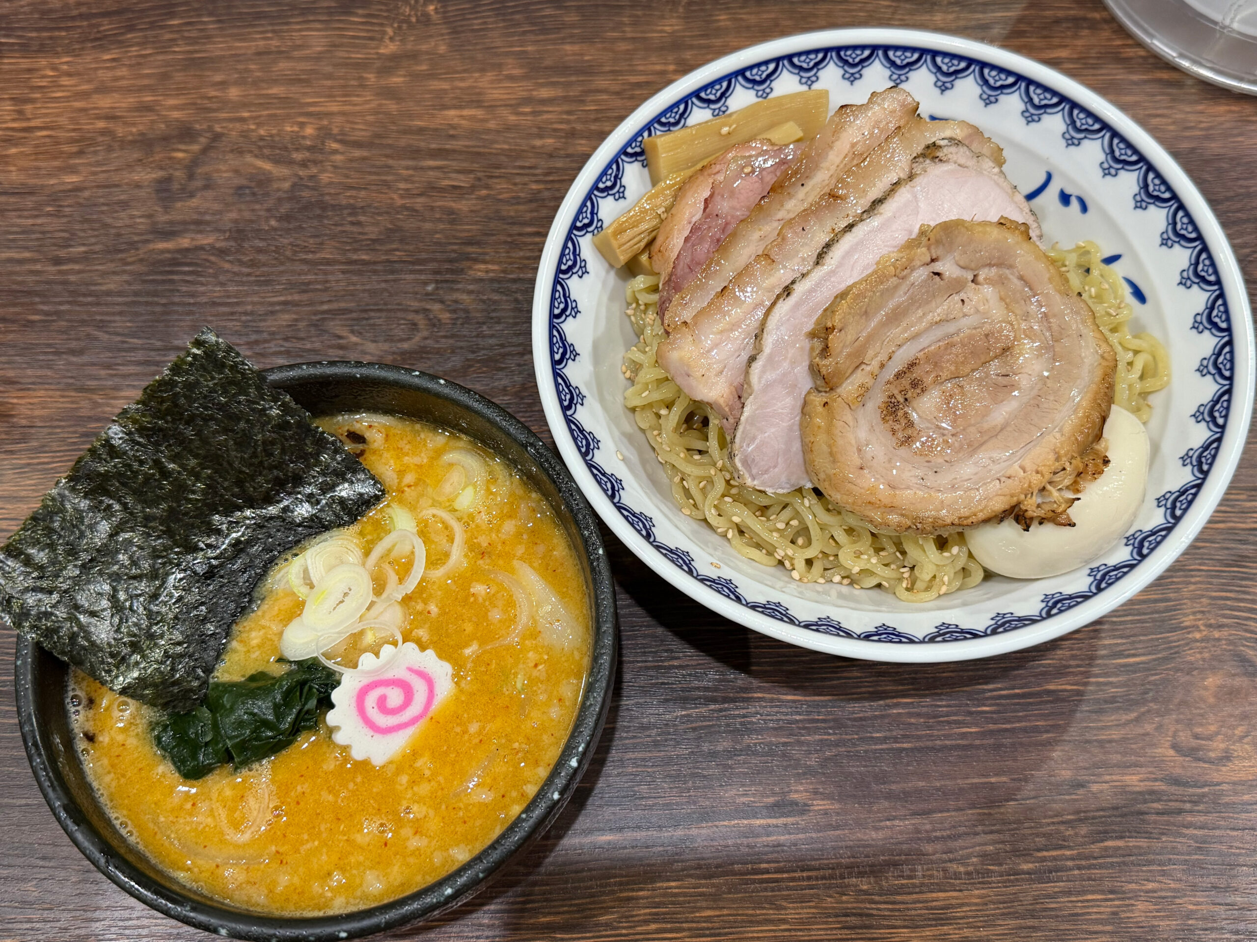 味噌つけ麺(大)、チャーシュー全のせ、味玉