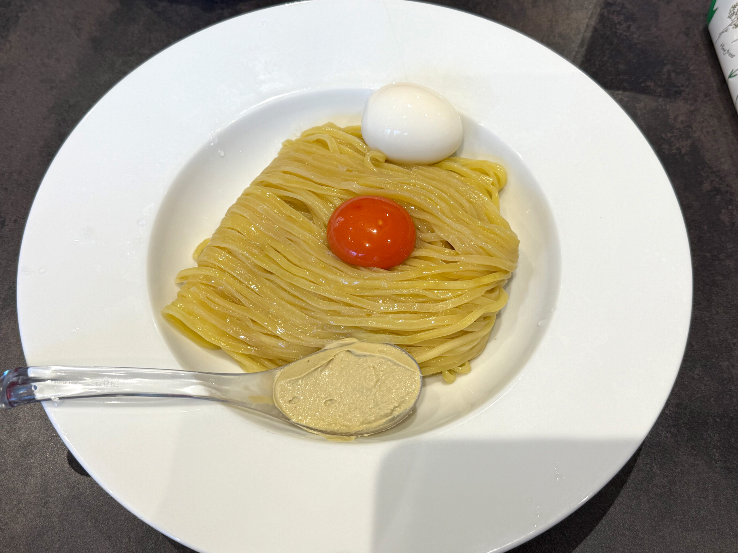 牡蠣バターたまご麺、味玉