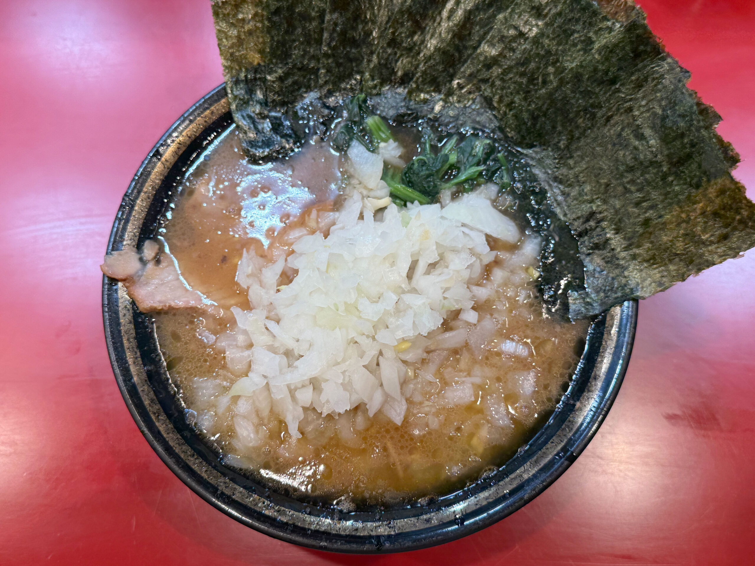 チャーシューメン、玉ねぎ、のり