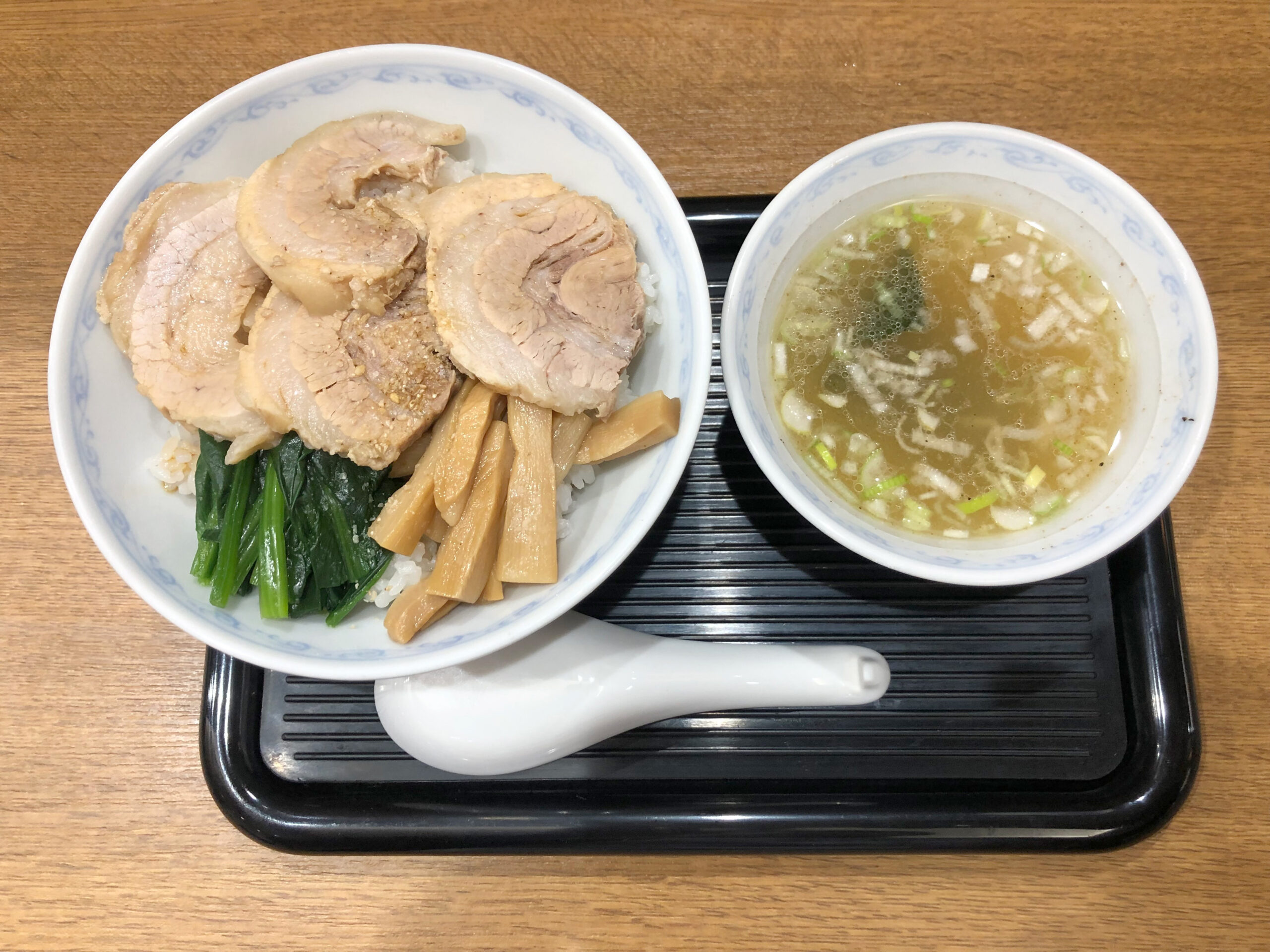 チャーシュー丼