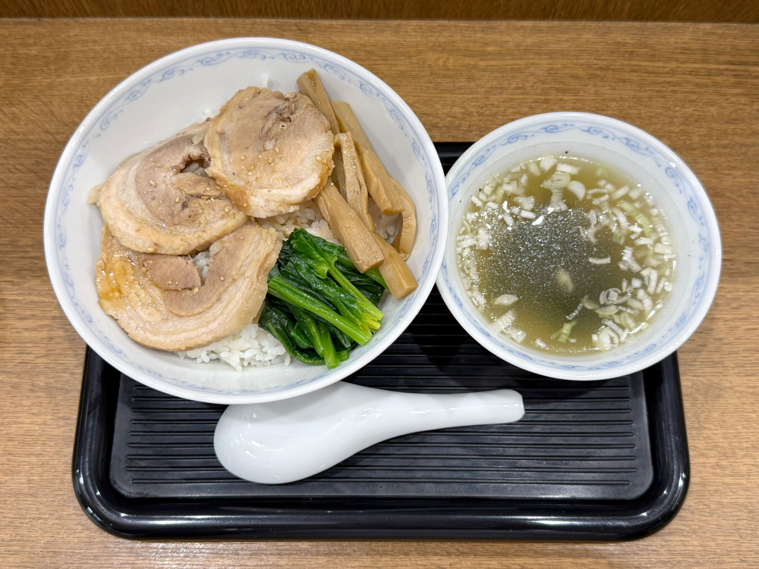 チャーシュー丼